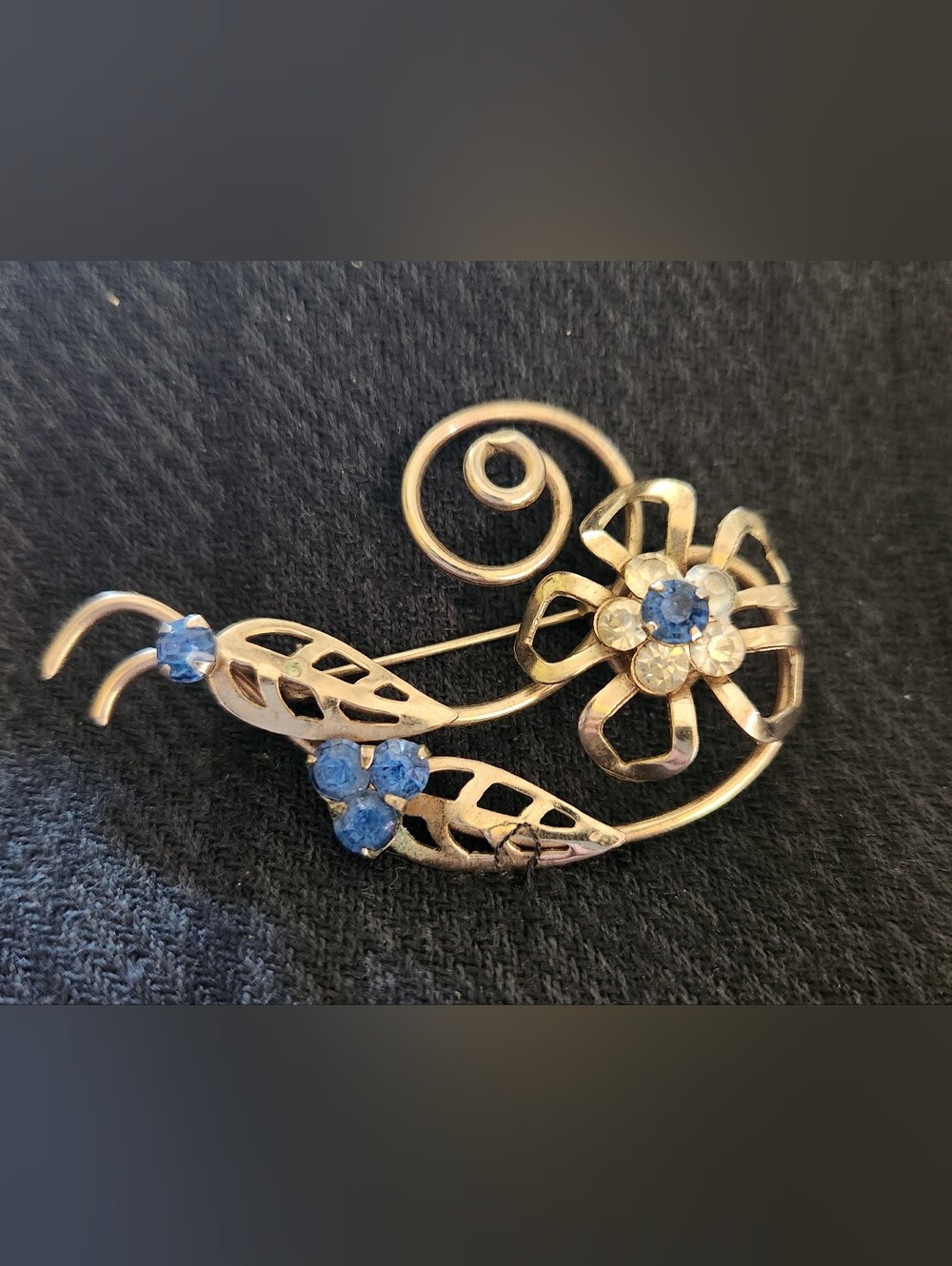 Vintage Silver Tone Brooch